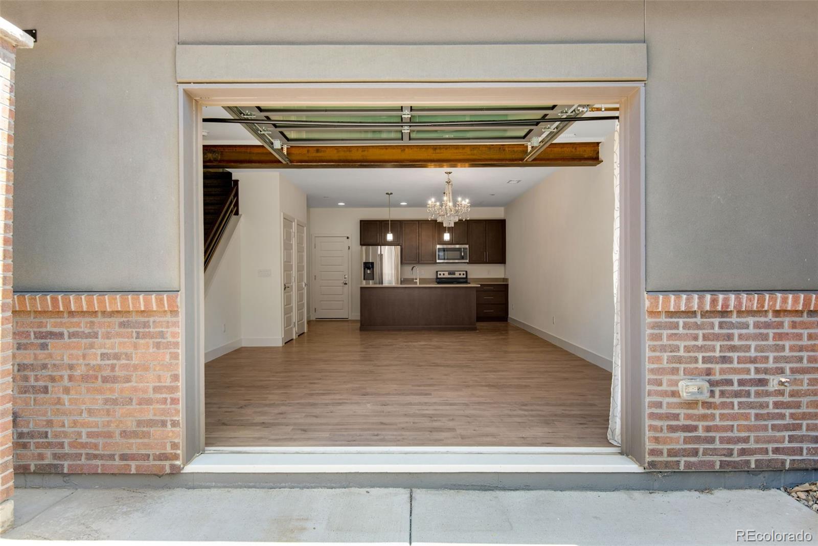 MLS Image #6 for 19570 e sunset circle,aurora, Colorado