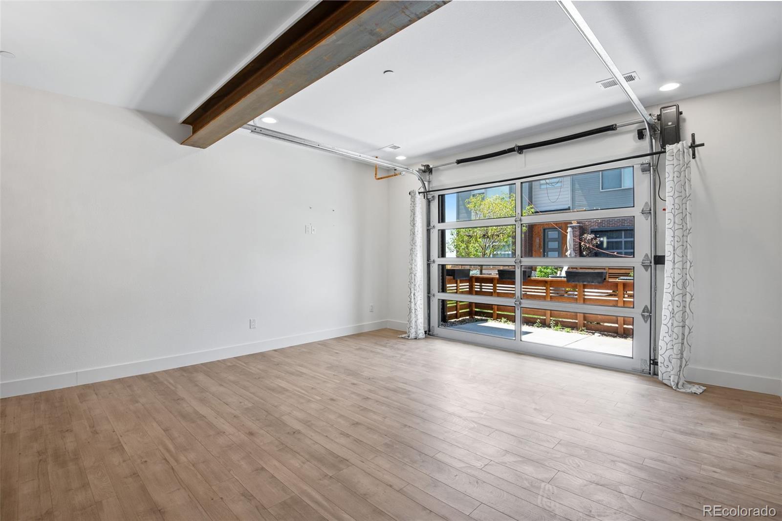 MLS Image #9 for 19570 e sunset circle,aurora, Colorado