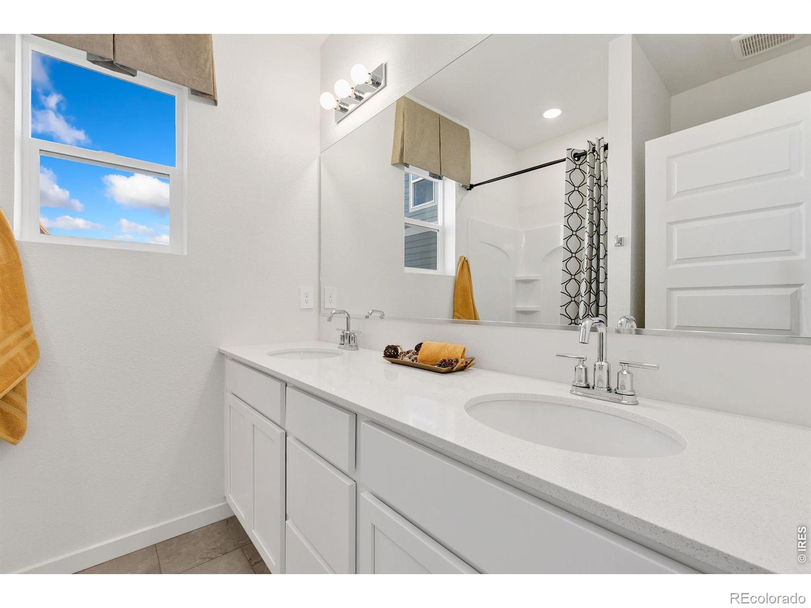 MLS Image #18 for 752  ayrshire road,johnstown, Colorado