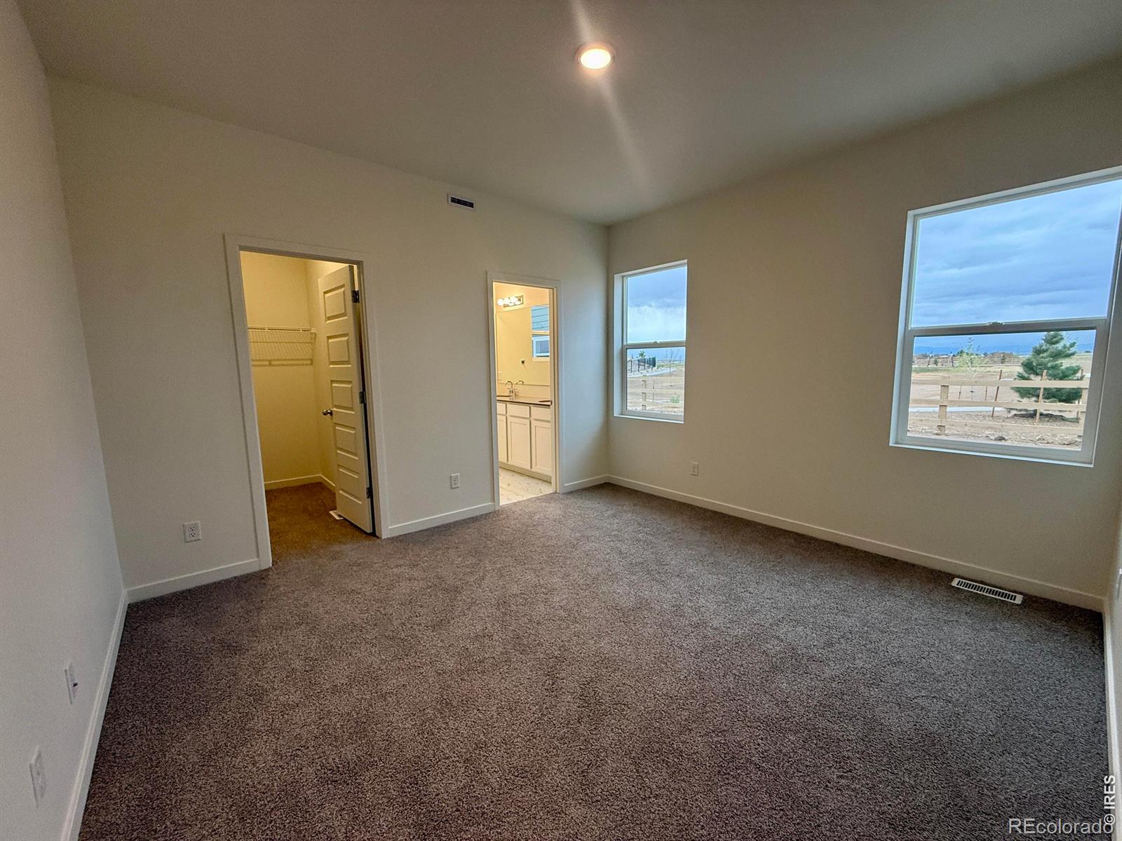 MLS Image #3 for 752  ayrshire road,johnstown, Colorado