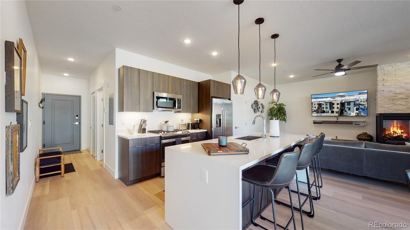 MLS Image #5 for 930  blue river parkway,silverthorne, Colorado