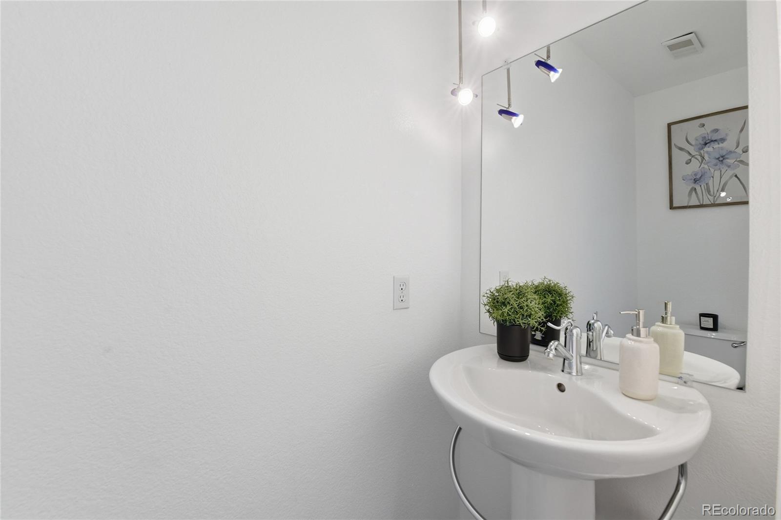 MLS Image #28 for 10640 w girard avenue,lakewood, Colorado