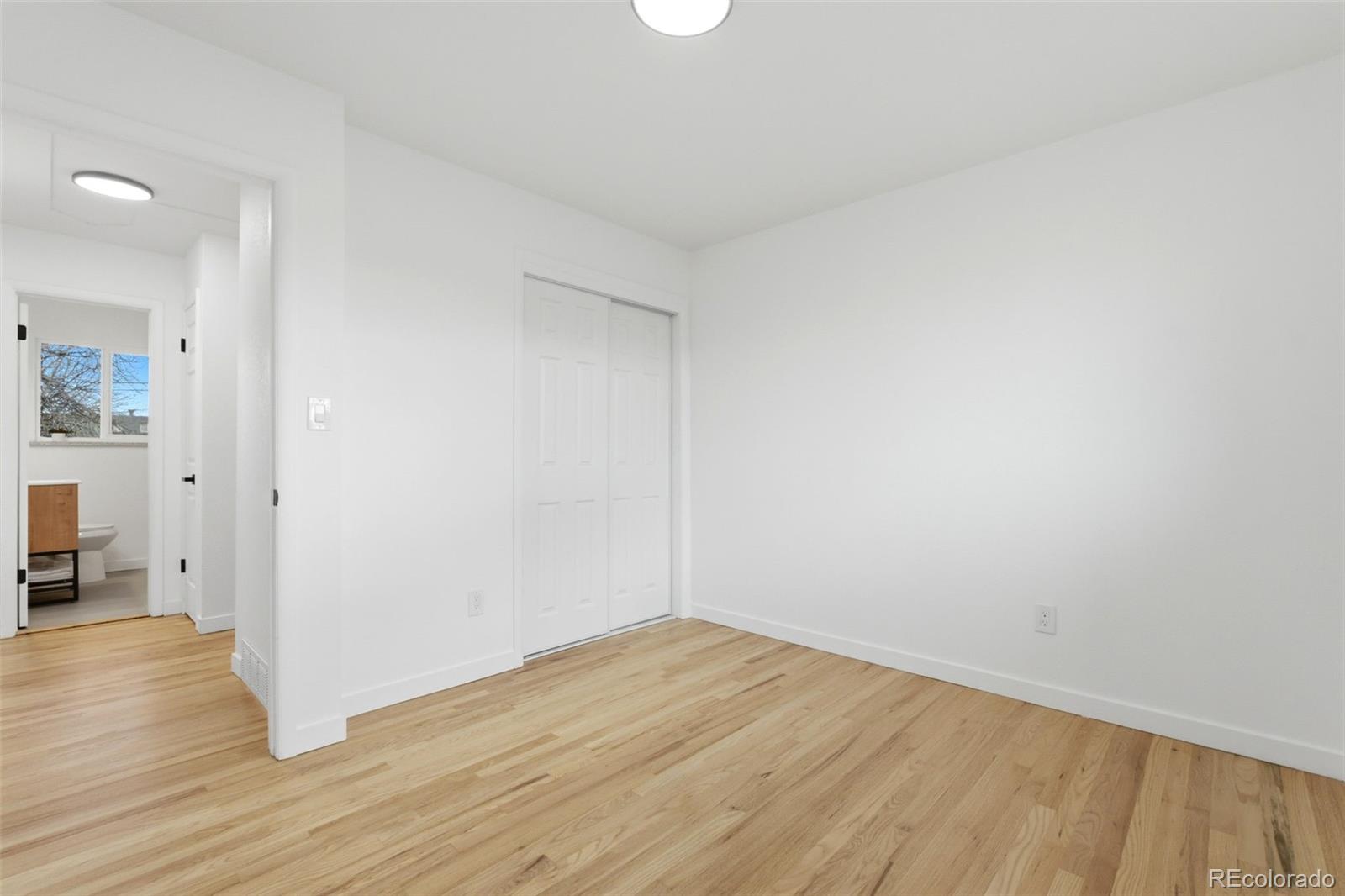 MLS Image #18 for 5080 s delaware street,englewood, Colorado