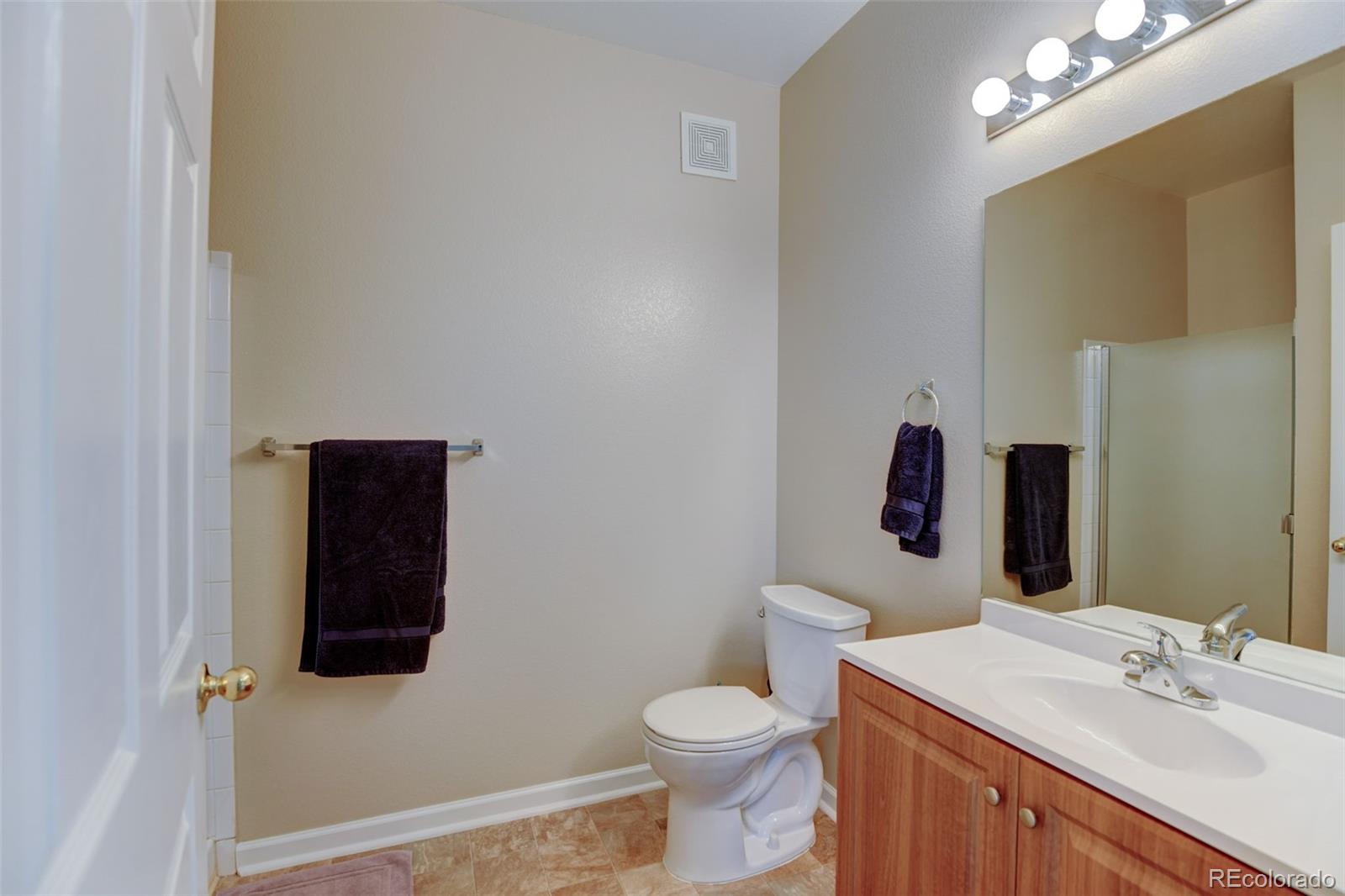 MLS Image #12 for 3281 e 103rd place 1403,thornton, Colorado