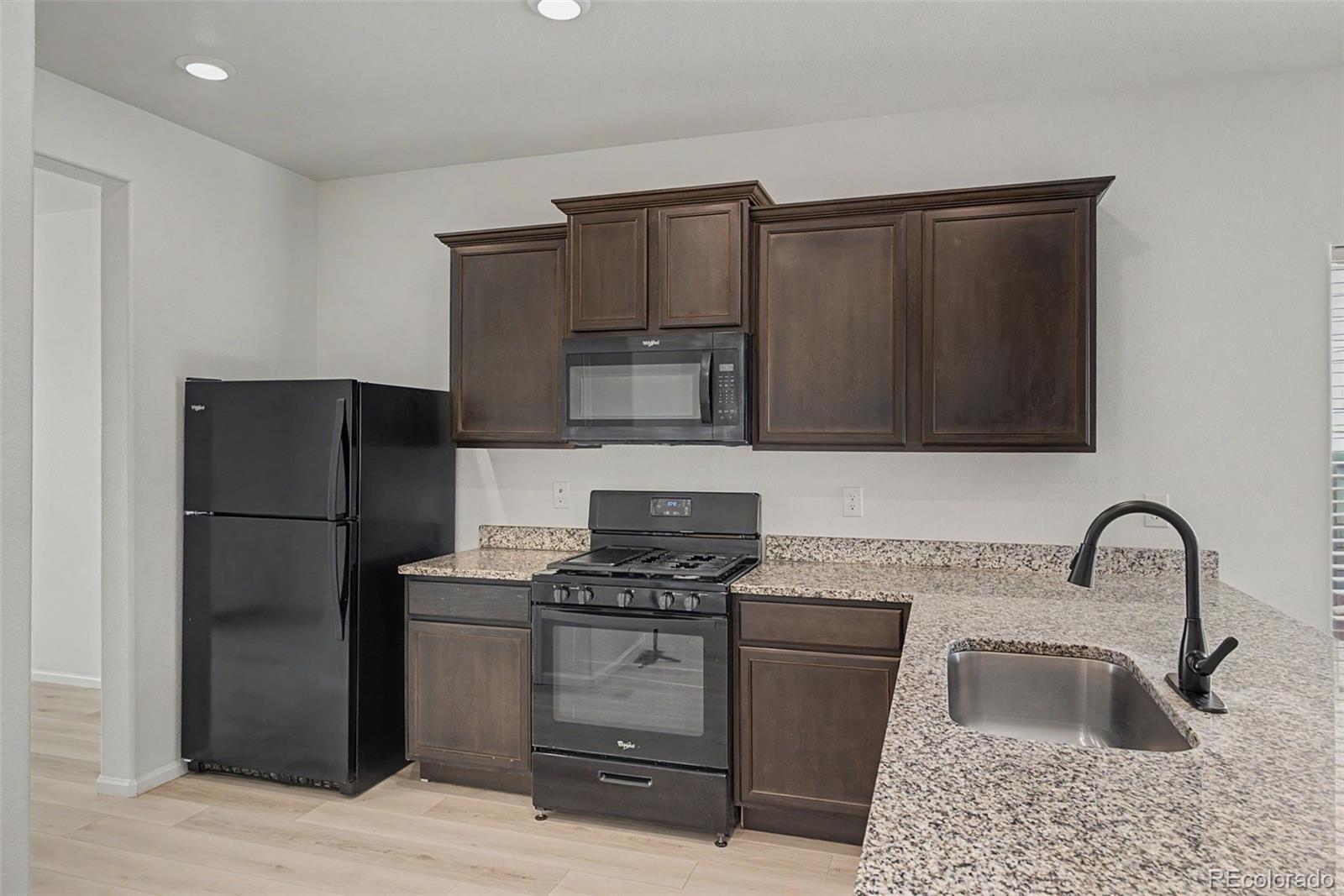 MLS Image #4 for 214  zachary street,keenesburg, Colorado
