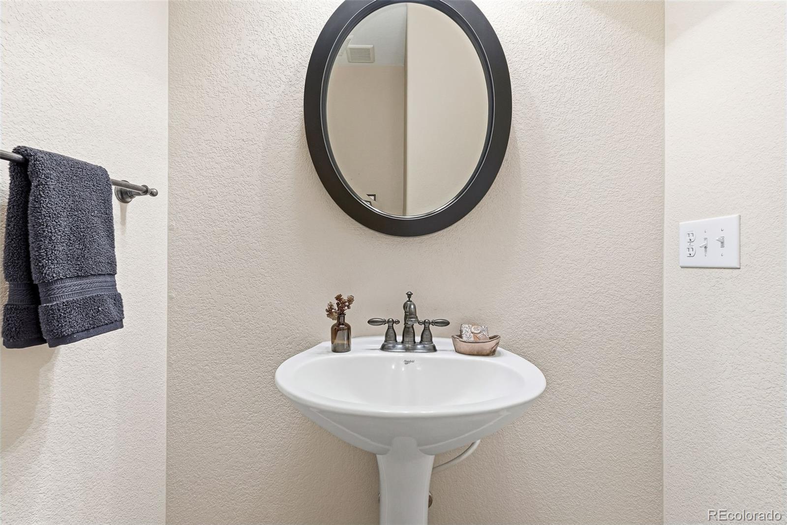 MLS Image #18 for 6175 s paris street,englewood, Colorado