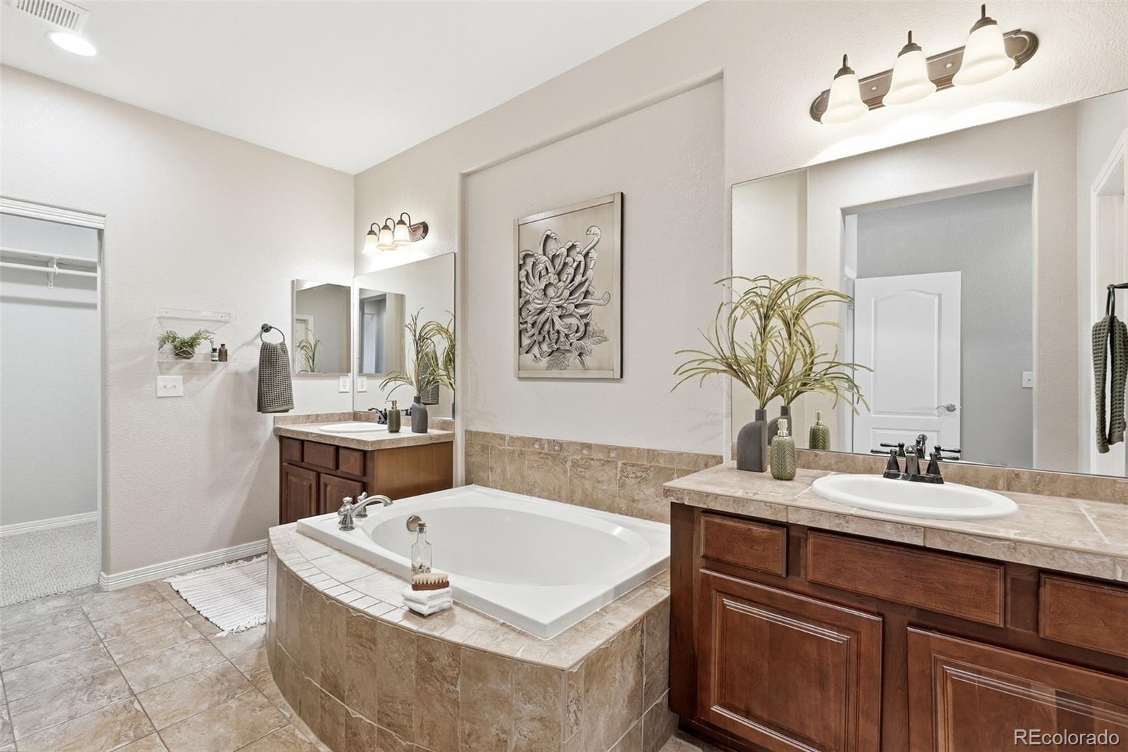 MLS Image #24 for 6175 s paris street,englewood, Colorado