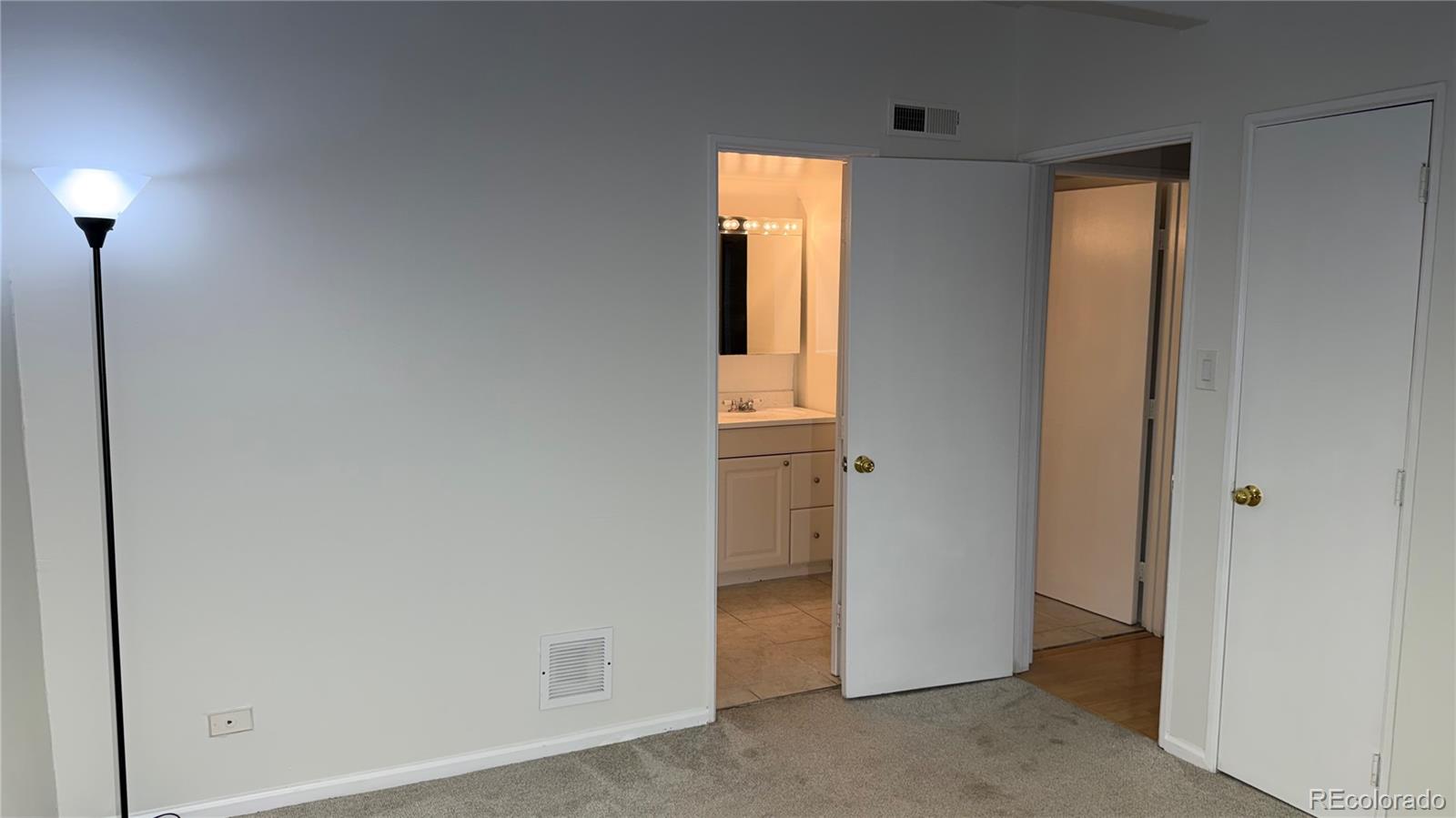 MLS Image #5 for 9725 e harvard avenue,denver, Colorado