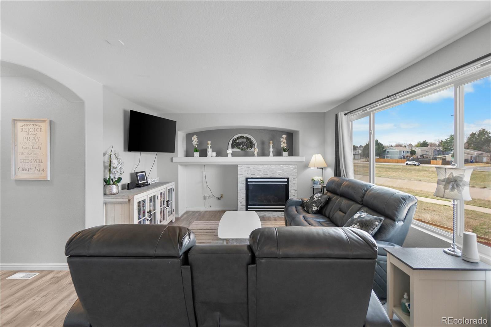 MLS Image #12 for 2779 s waco way,aurora, Colorado