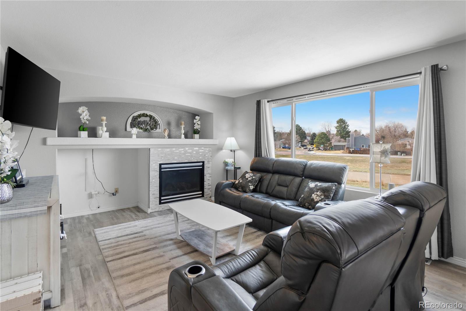 MLS Image #13 for 2779 s waco way,aurora, Colorado