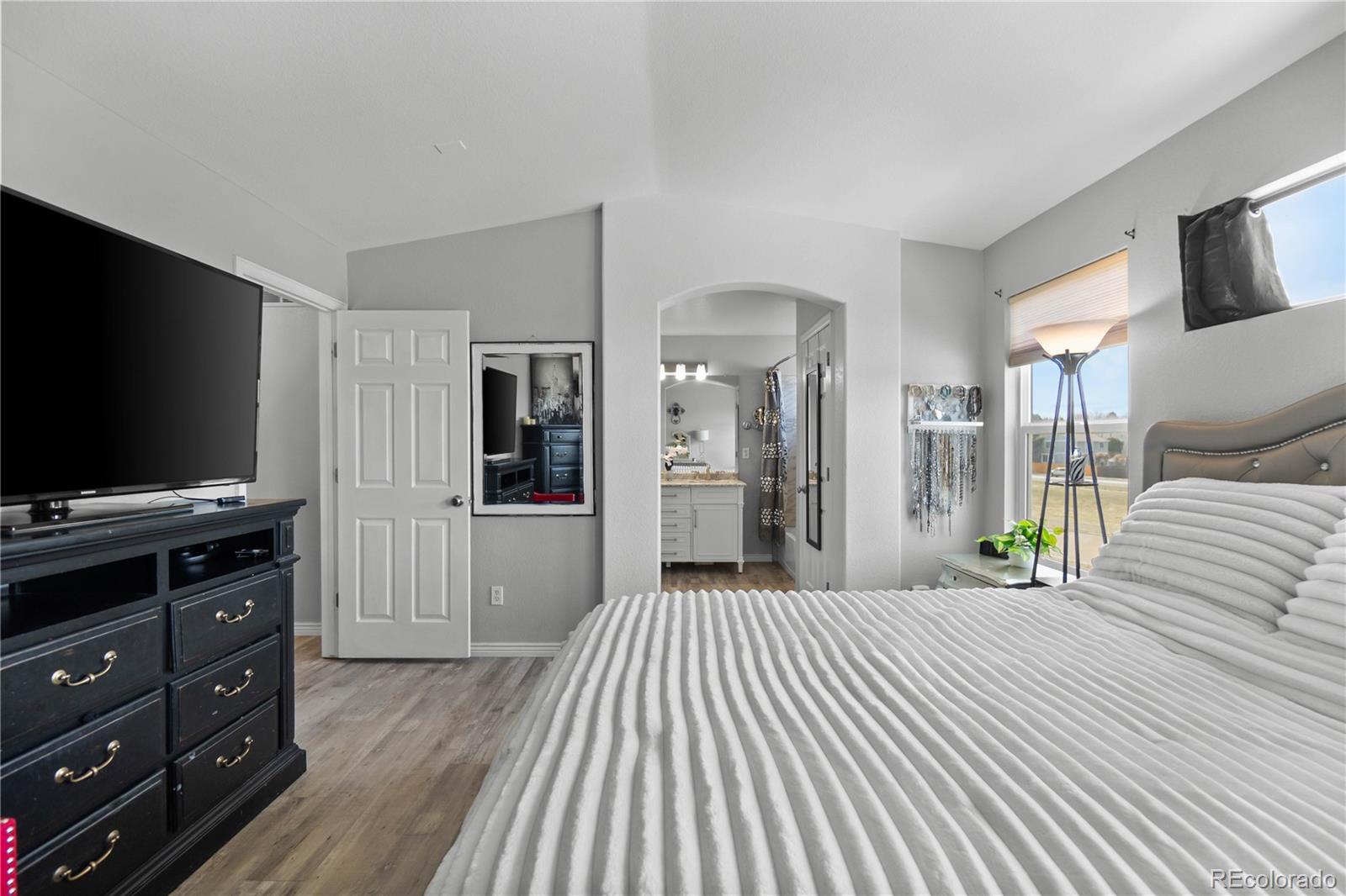 MLS Image #26 for 2779 s waco way,aurora, Colorado