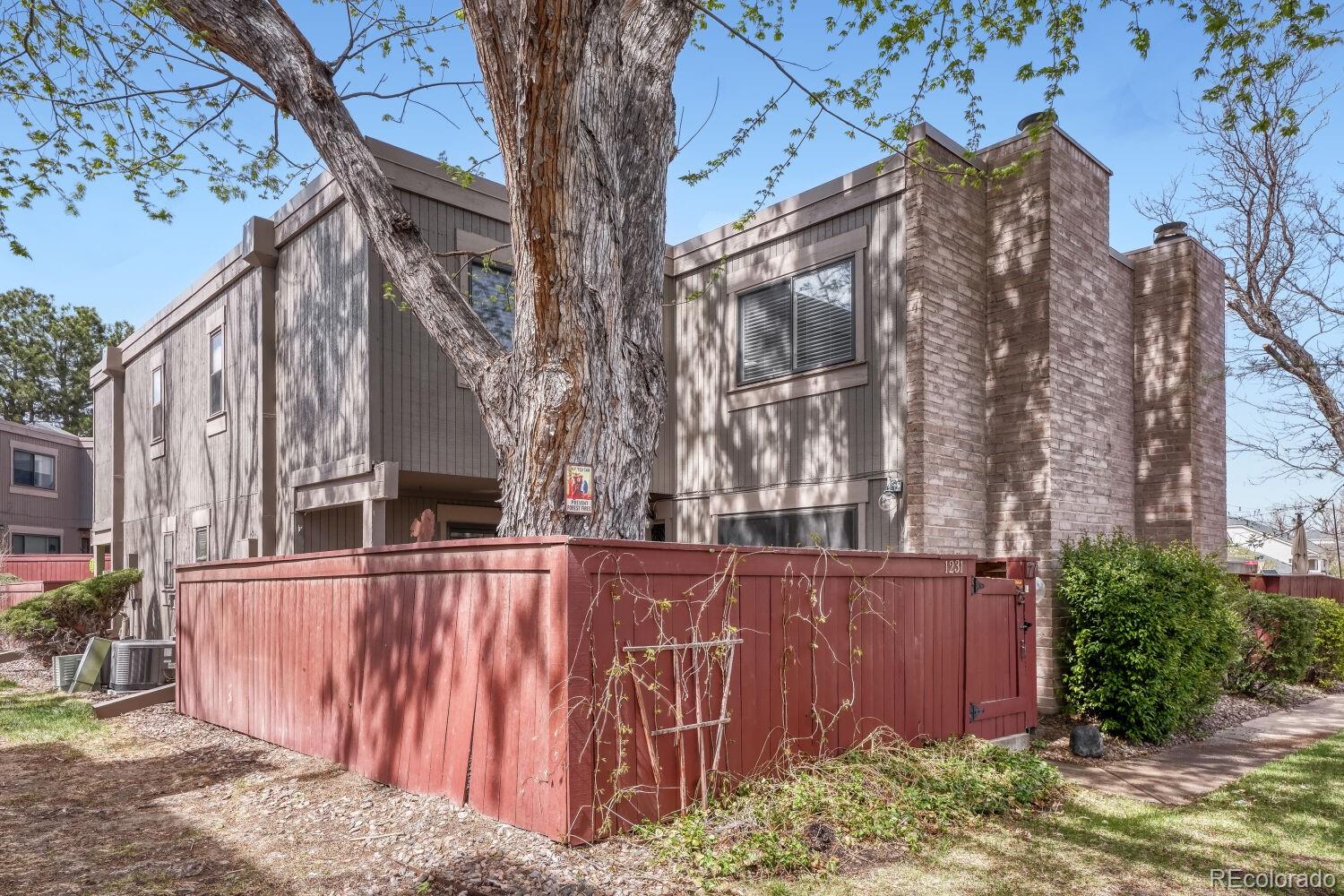 MLS Image #0 for 1231 s yosemite way,denver, Colorado