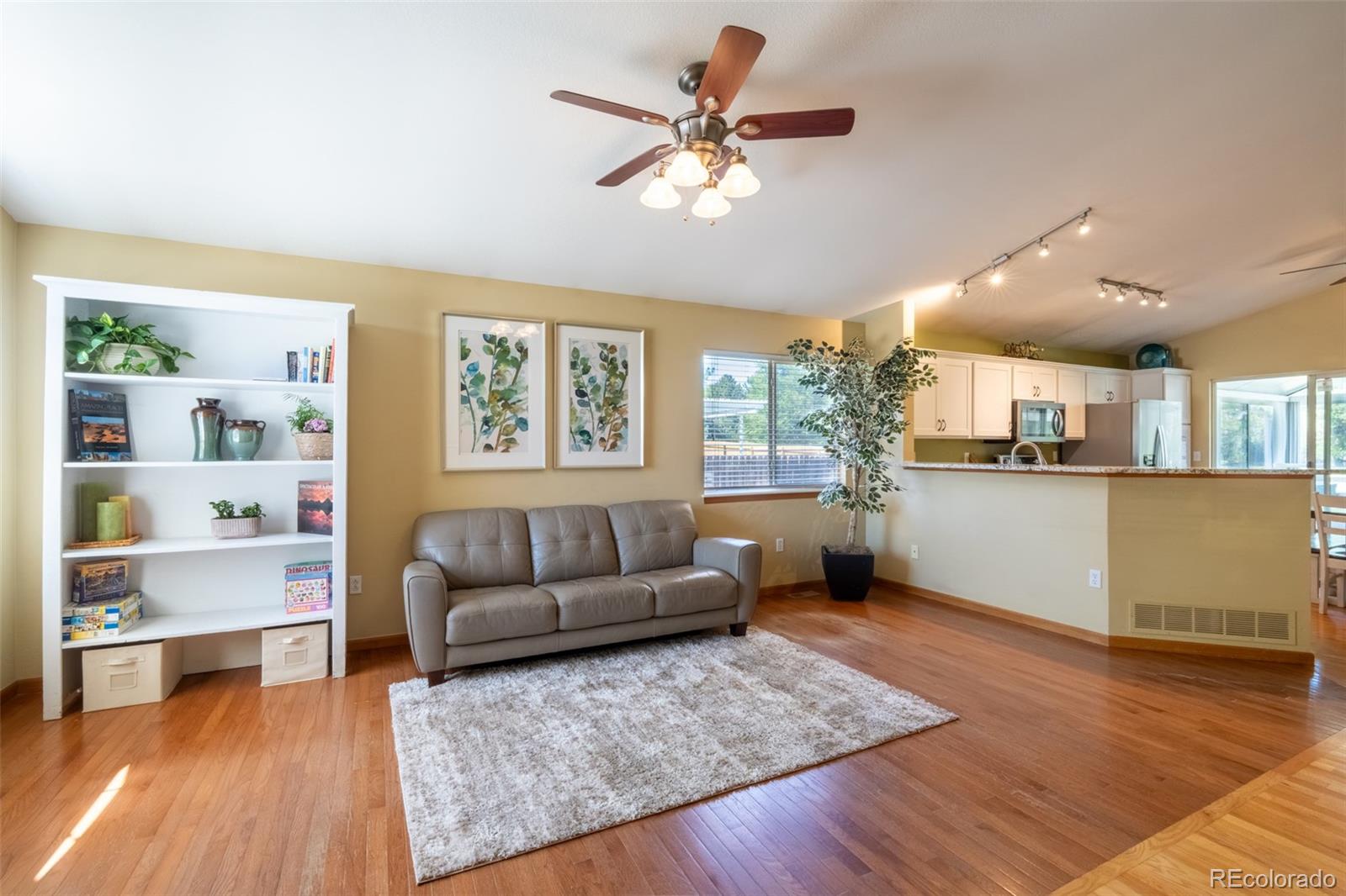MLS Image #6 for 17461 e bellewood circle,aurora, Colorado