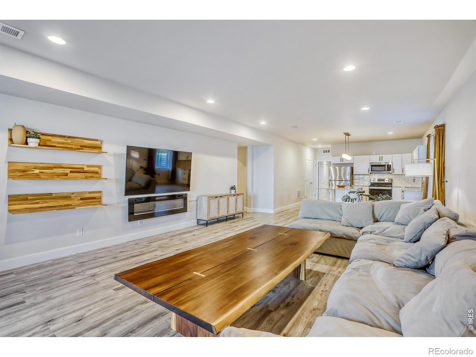 MLS Image #20 for 7154  howell court,arvada, Colorado