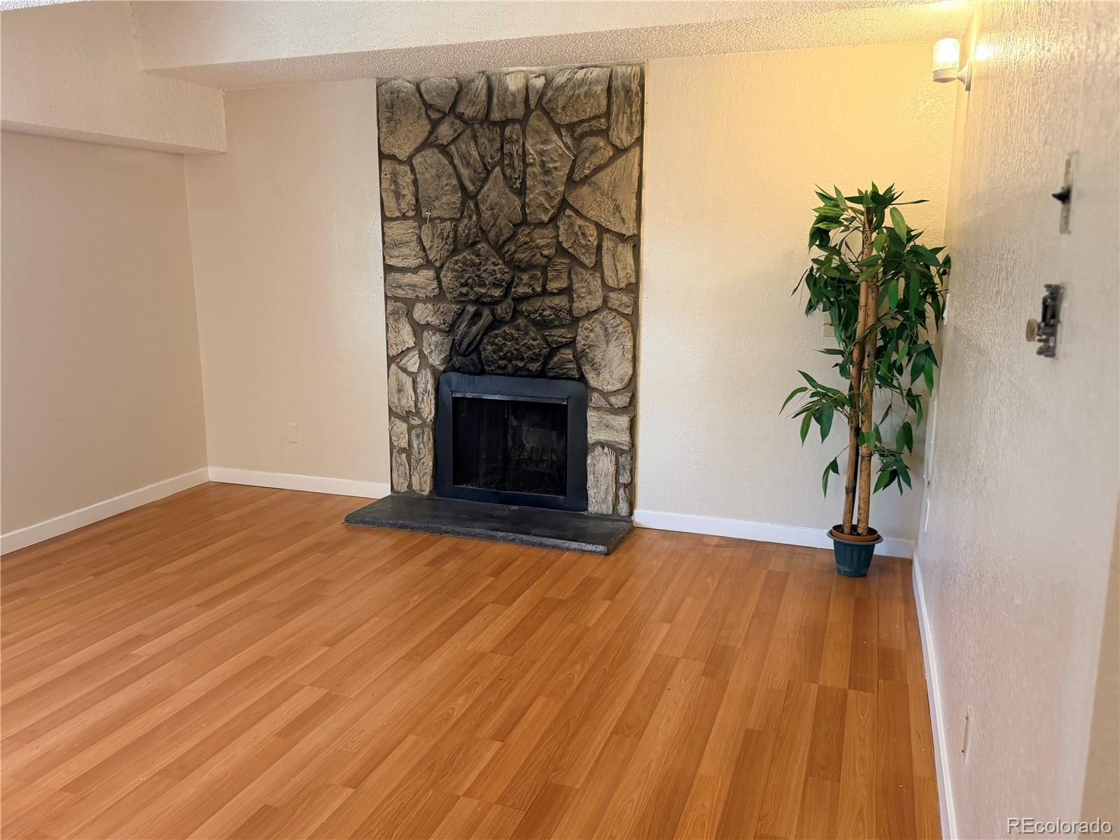 MLS Image #11 for 364 s ironton street,aurora, Colorado