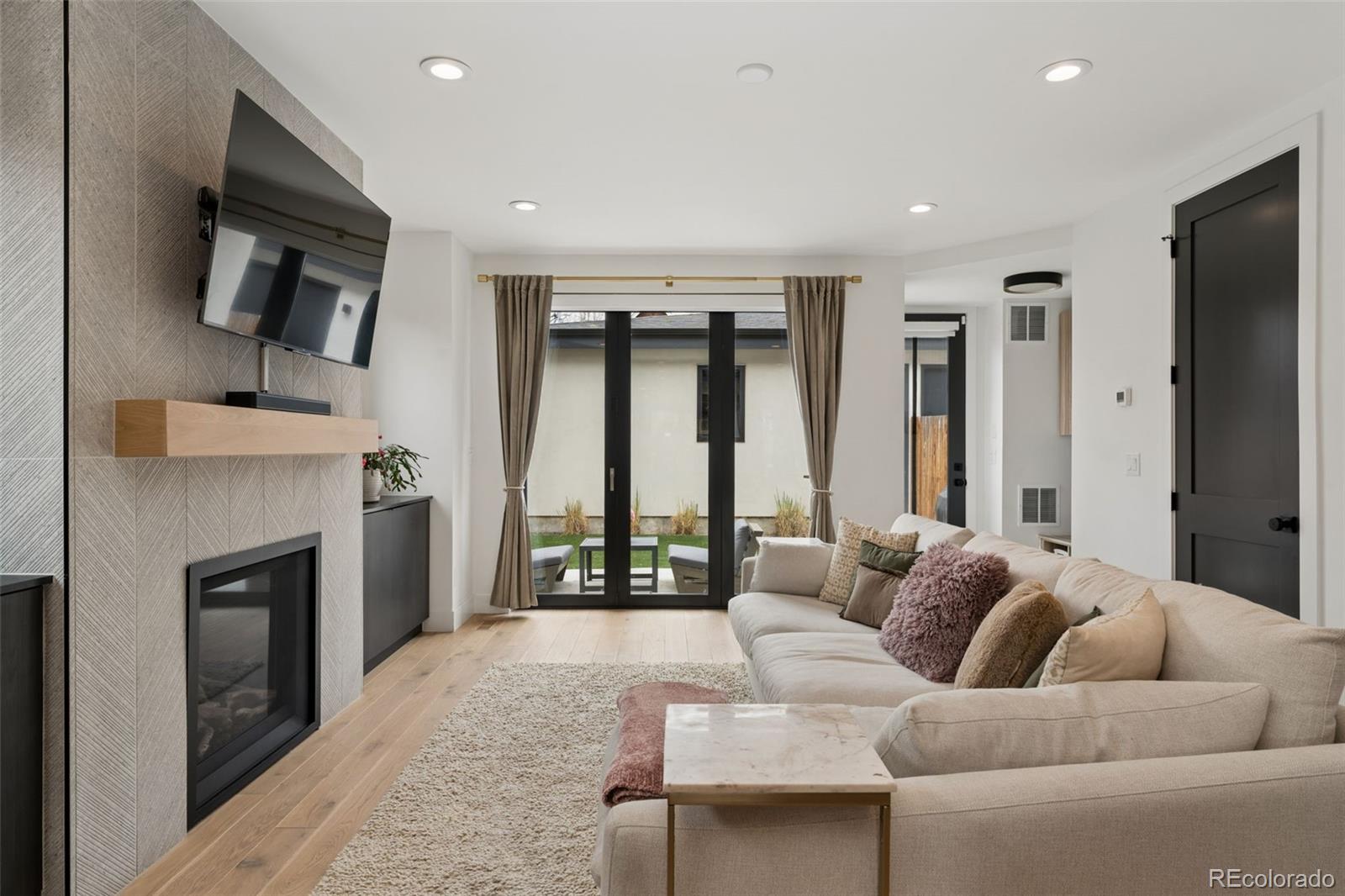 MLS Image #10 for 1231  garfield street,denver, Colorado