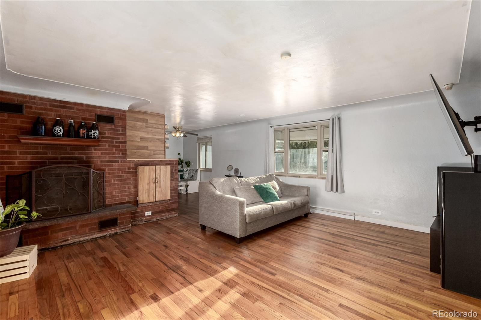 MLS Image #2 for 5637  wyandot street,denver, Colorado