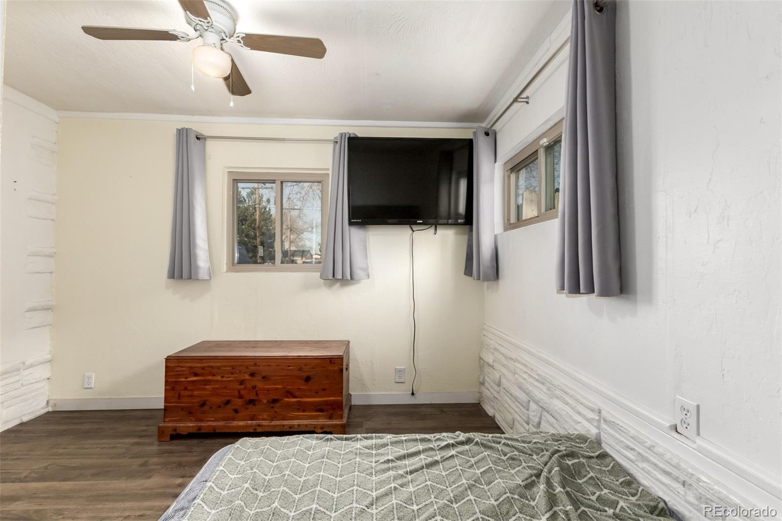 MLS Image #22 for 5637  wyandot street,denver, Colorado