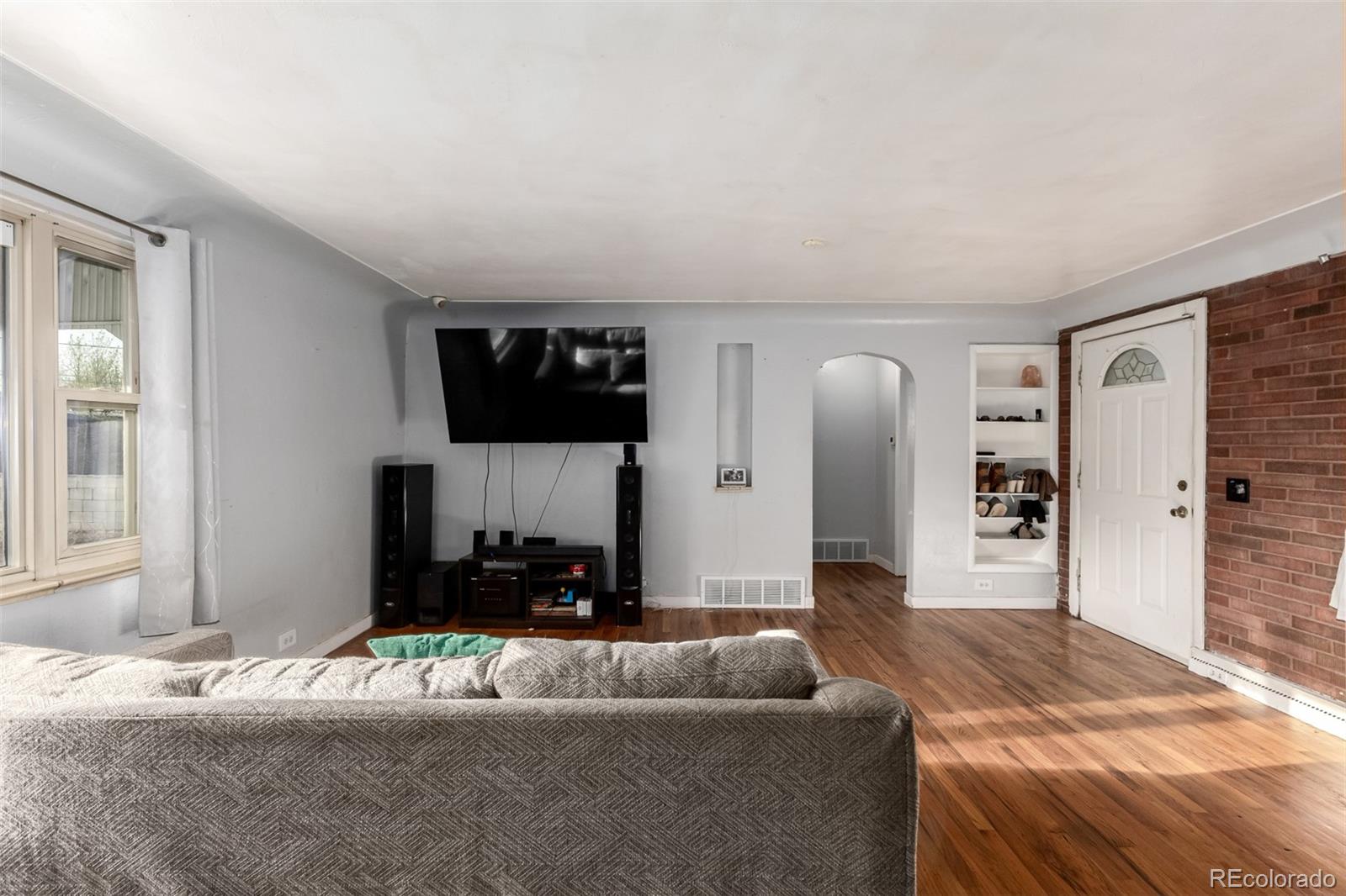 MLS Image #4 for 5637  wyandot street,denver, Colorado