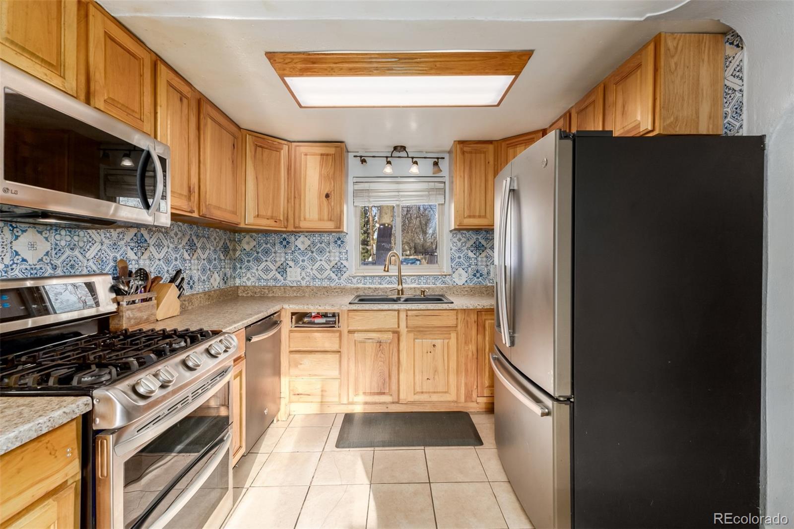 MLS Image #8 for 5637  wyandot street,denver, Colorado