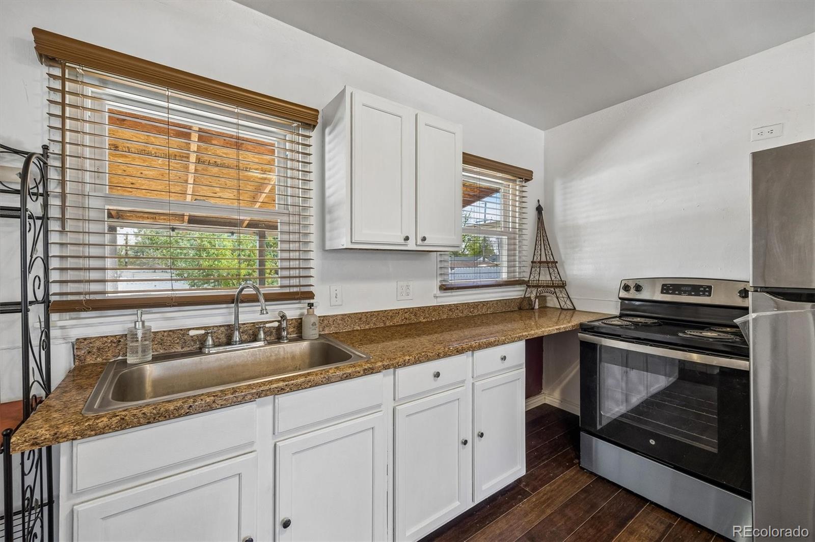 MLS Image #7 for 4574  wyandot street,denver, Colorado
