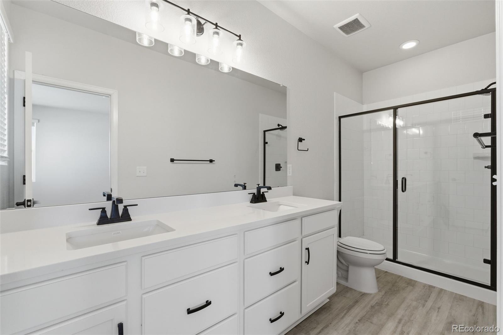 MLS Image #15 for 24380 e 42nd avenue,aurora, Colorado