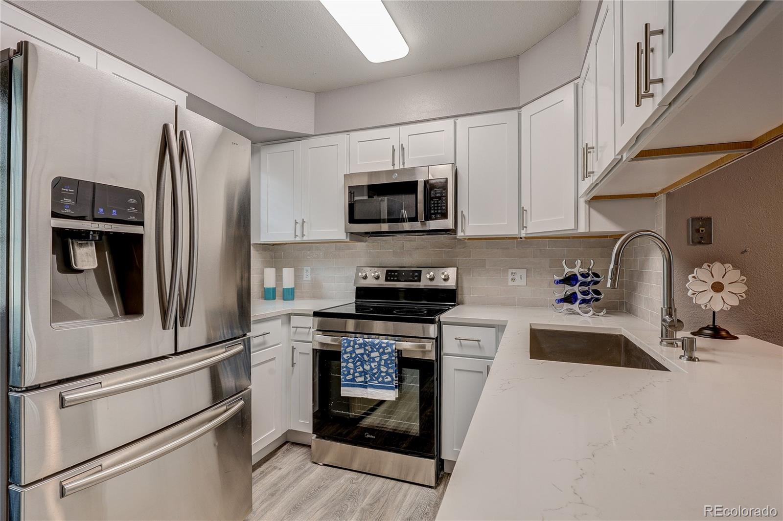 MLS Image #8 for 10494 w dartmouth avenue,lakewood, Colorado