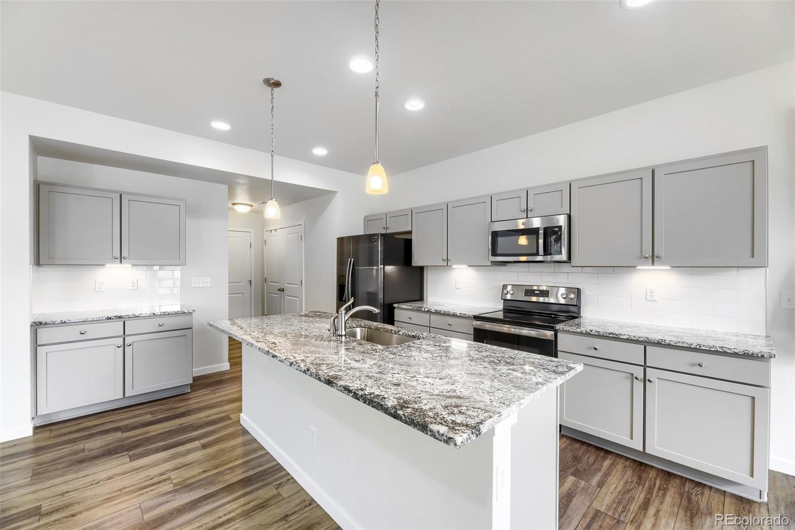 MLS Image #4 for 28435 e 8th avenue,watkins, Colorado