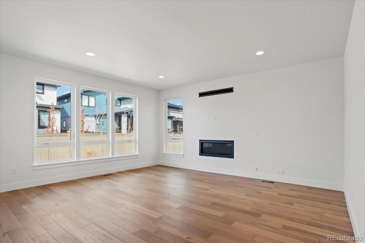 MLS Image #17 for 5604  grandville avenue,longmont, Colorado