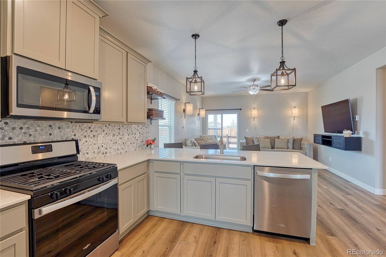 MLS Image #8 for 17941 e 95th place,commerce city, Colorado