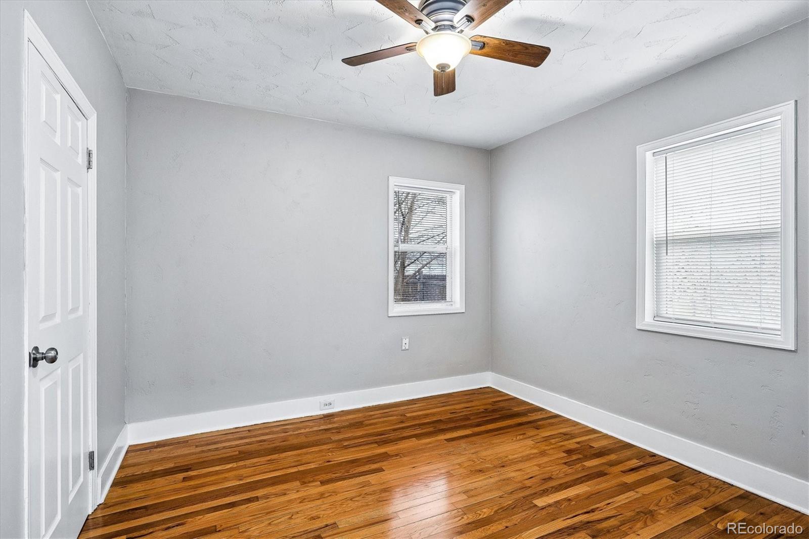 MLS Image #12 for 2037  geneva street,aurora, Colorado