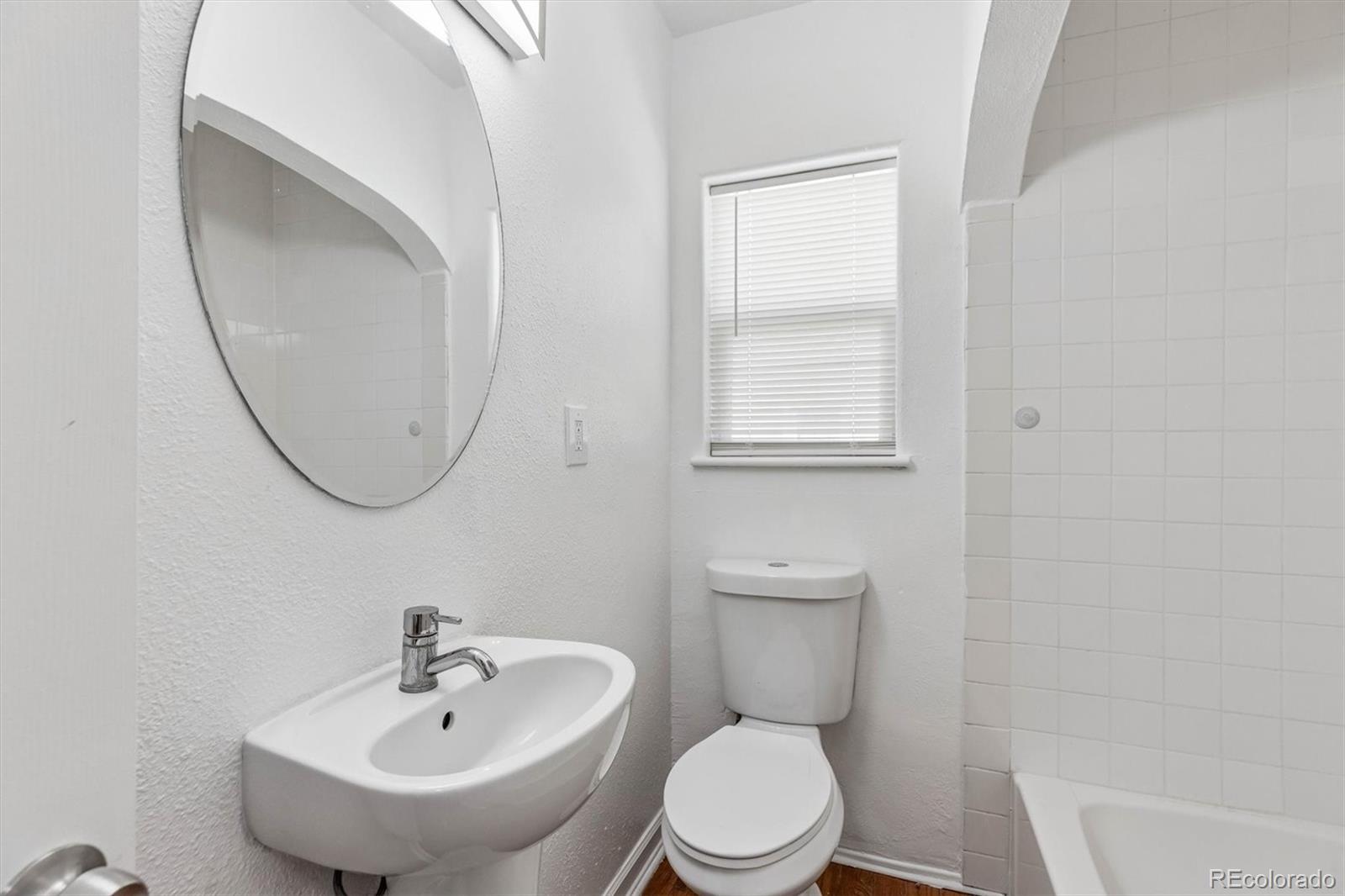 MLS Image #14 for 2037  geneva street,aurora, Colorado