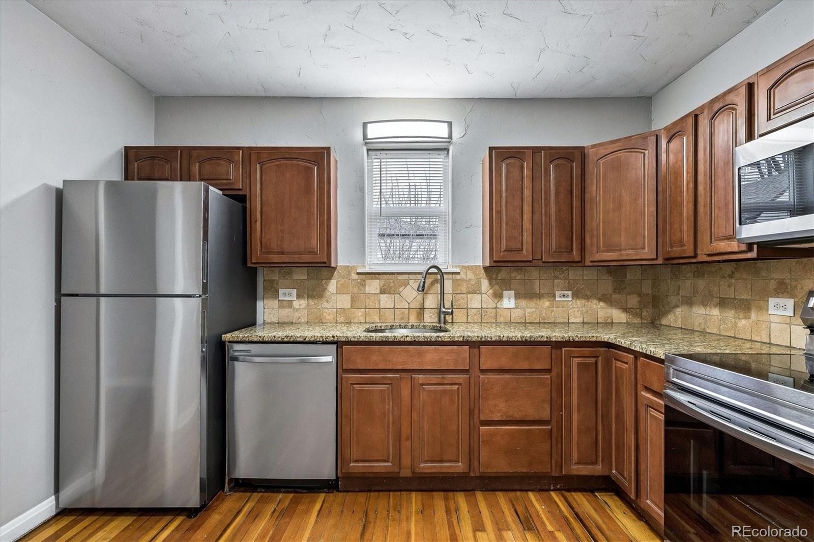 MLS Image #17 for 2037  geneva street,aurora, Colorado