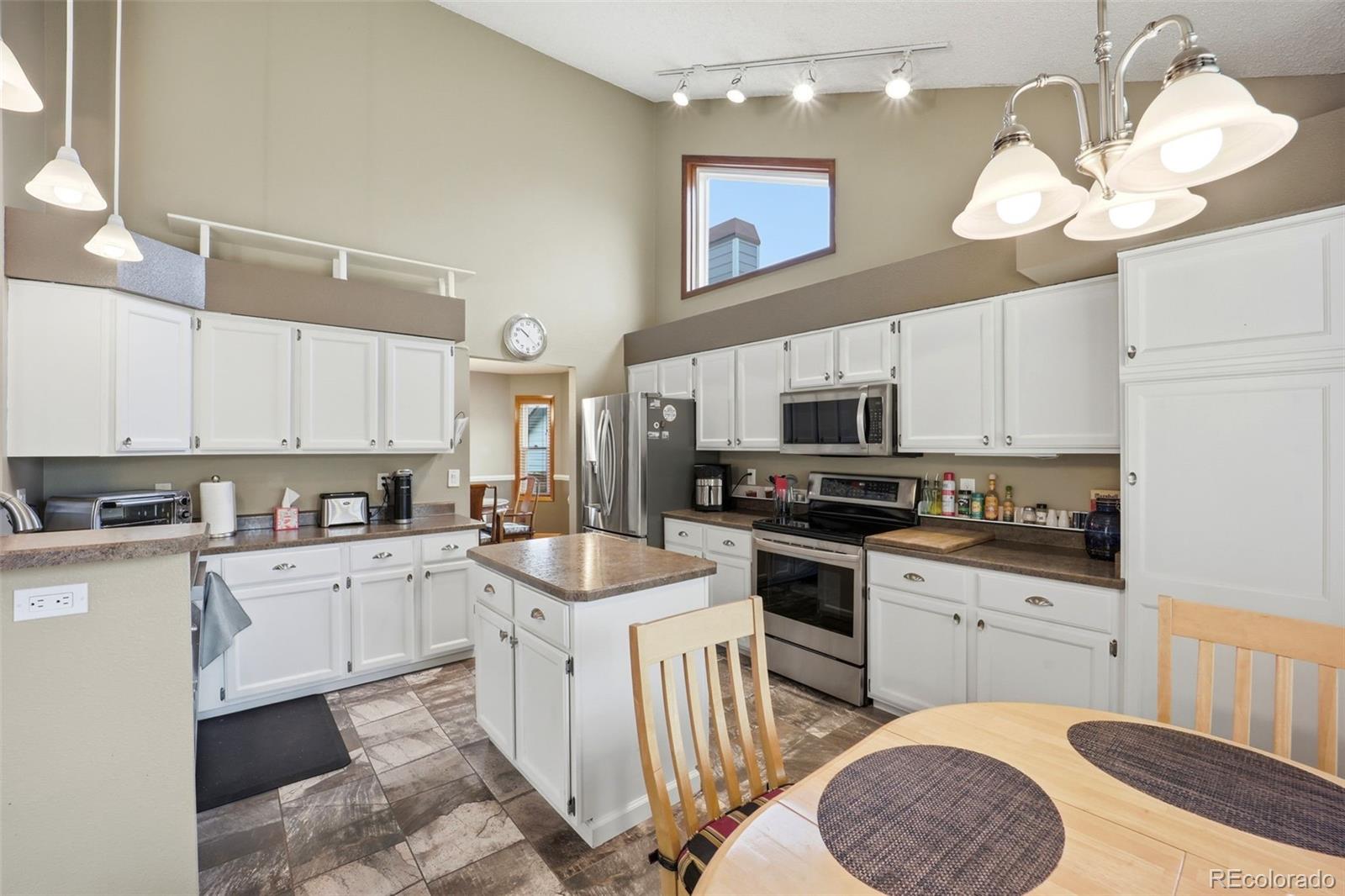 MLS Image #10 for 9342  cornell circle,highlands ranch, Colorado
