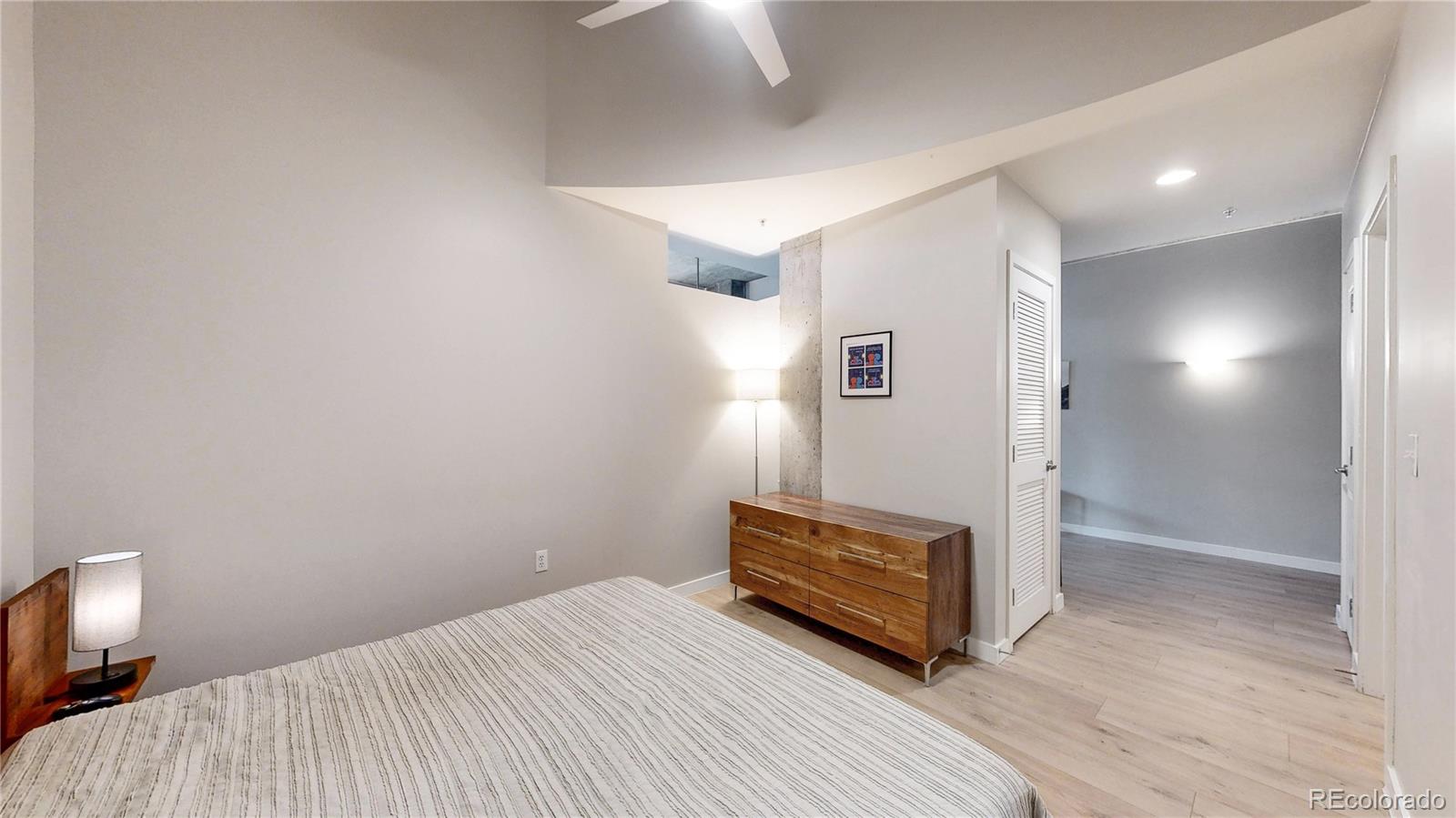 MLS Image #10 for 1700  bassett street 704,denver, Colorado
