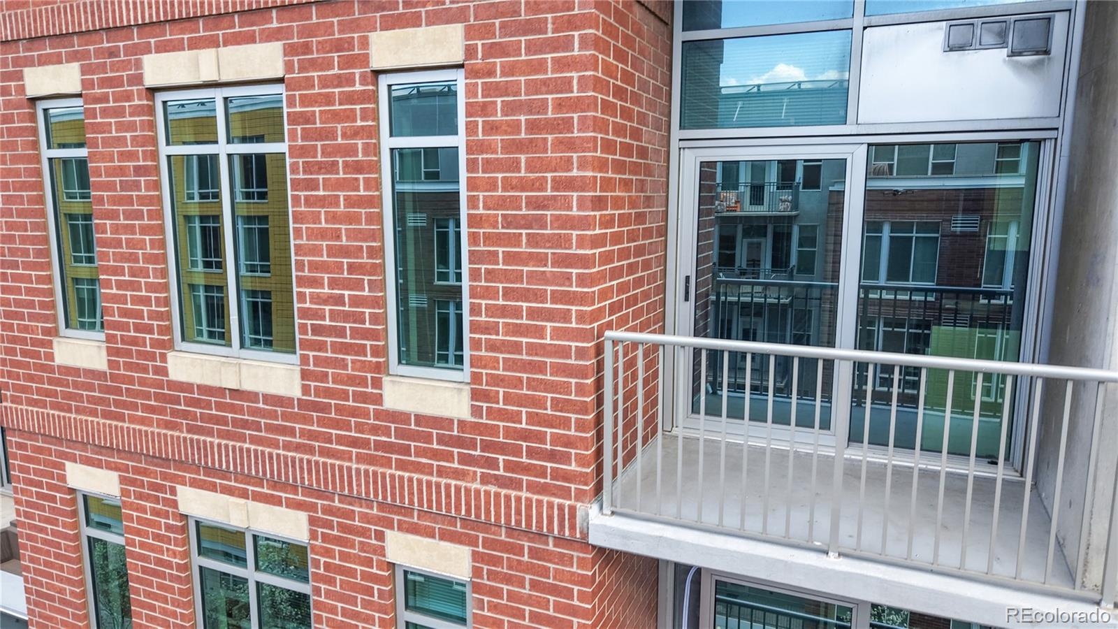 MLS Image #16 for 1700  bassett street 704,denver, Colorado