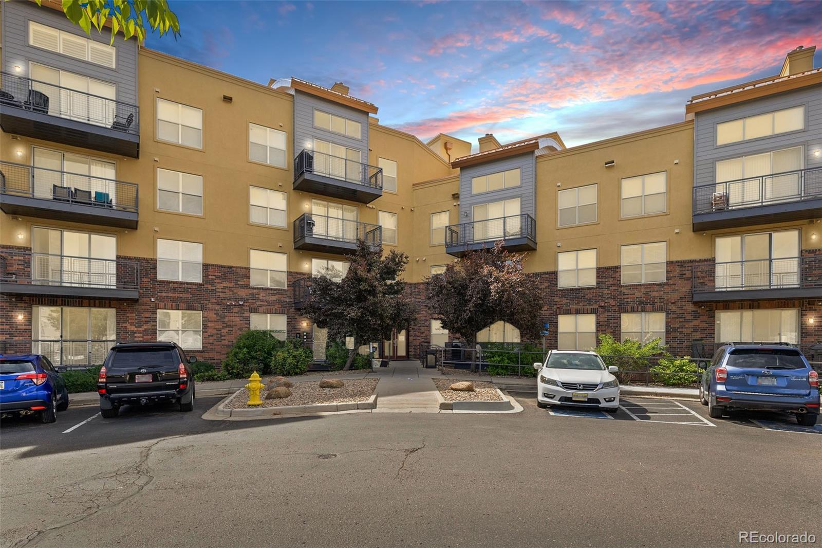 MLS Image #14 for 9019 e panorama circle,englewood, Colorado