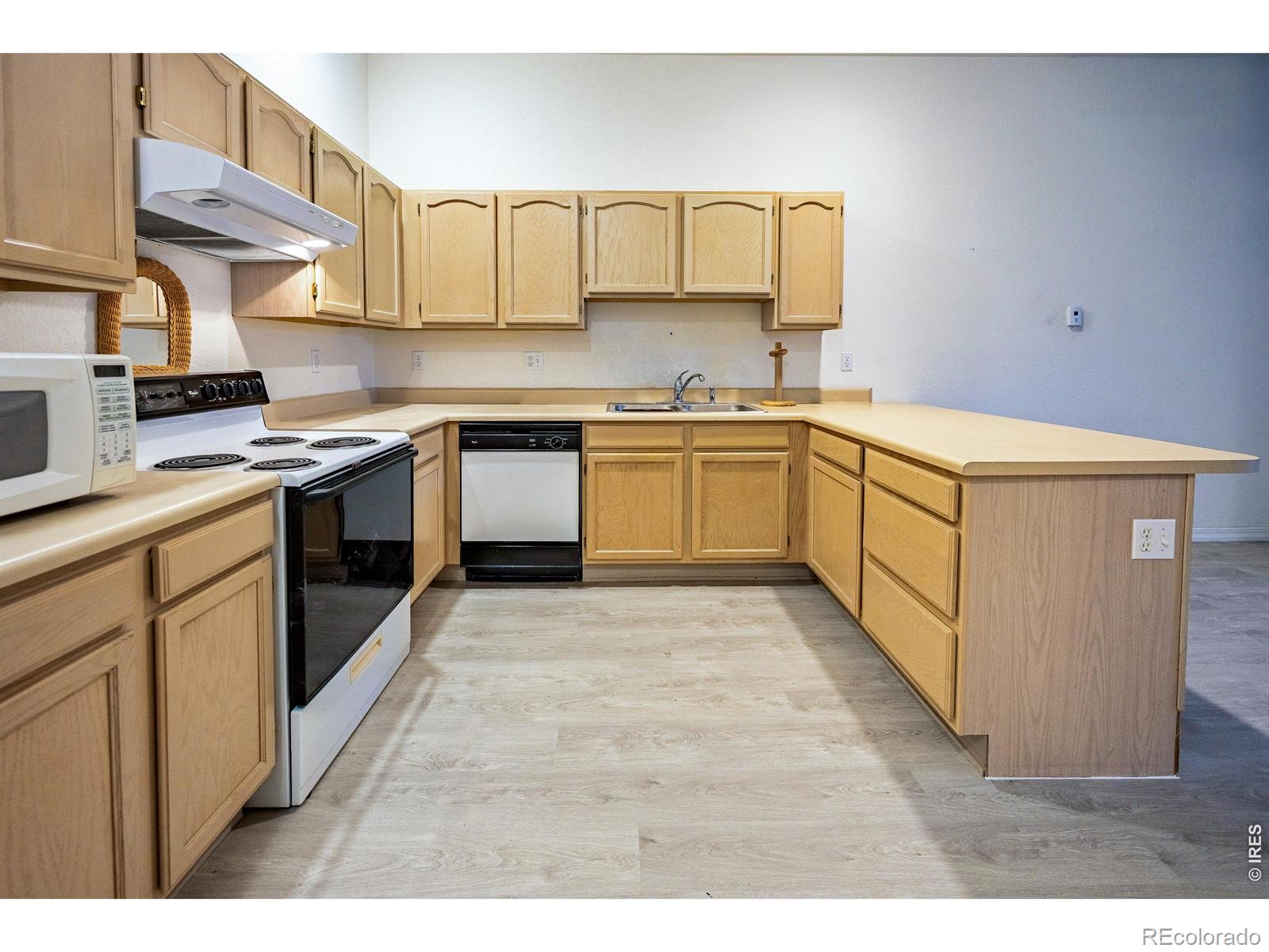 MLS Image #10 for 4500  seneca street,fort collins, Colorado