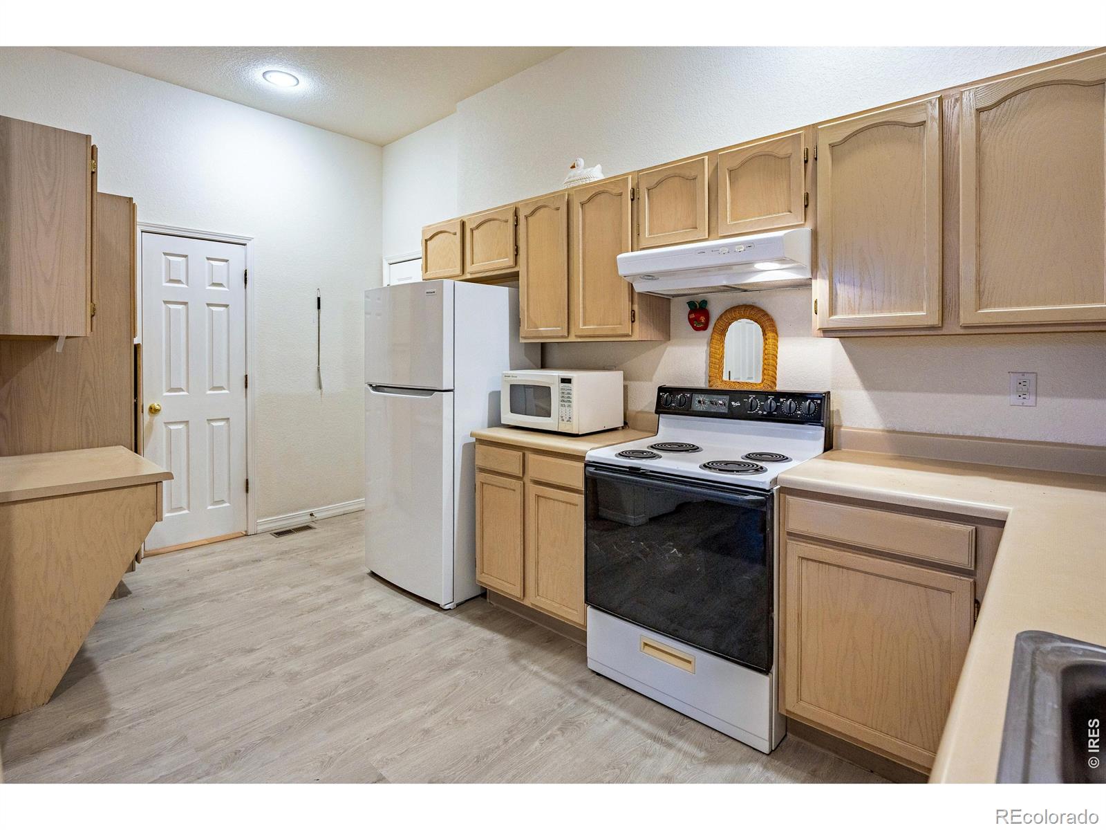 MLS Image #8 for 4500  seneca street,fort collins, Colorado