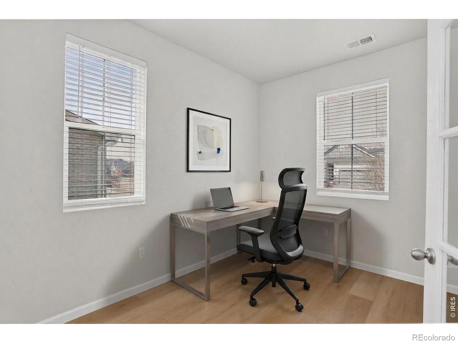 MLS Image #5 for 26984 e archer avenue,aurora, Colorado