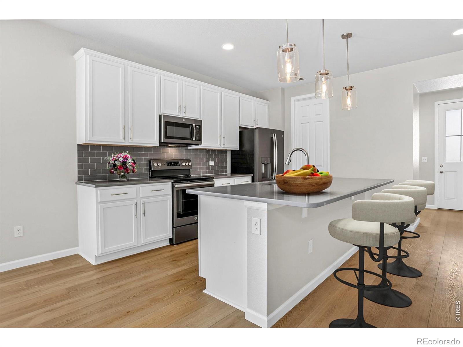 MLS Image #9 for 26984 e archer avenue,aurora, Colorado
