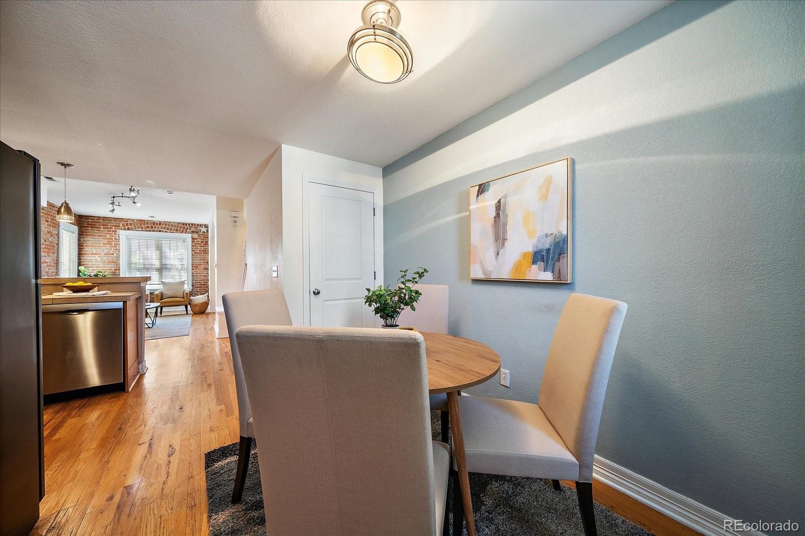MLS Image #10 for 1576 n franklin street,denver, Colorado