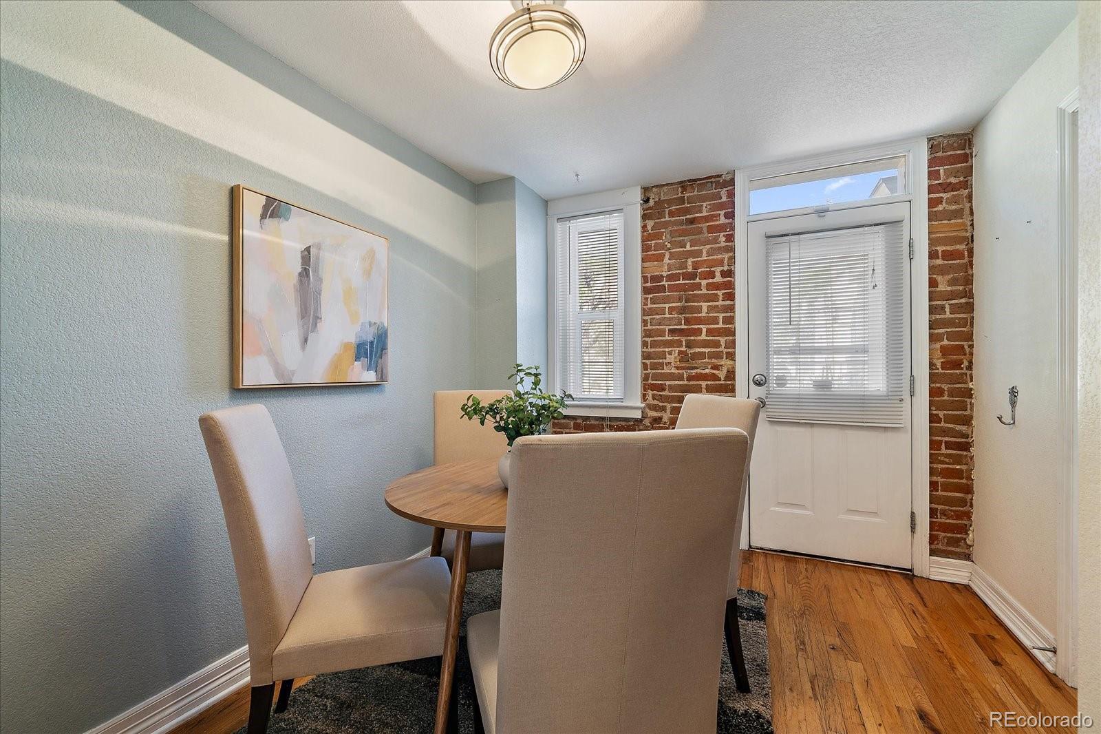 MLS Image #9 for 1576 n franklin street,denver, Colorado