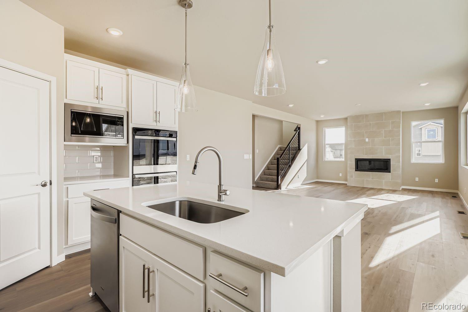 MLS Image #11 for 13767  daffodil way,parker, Colorado