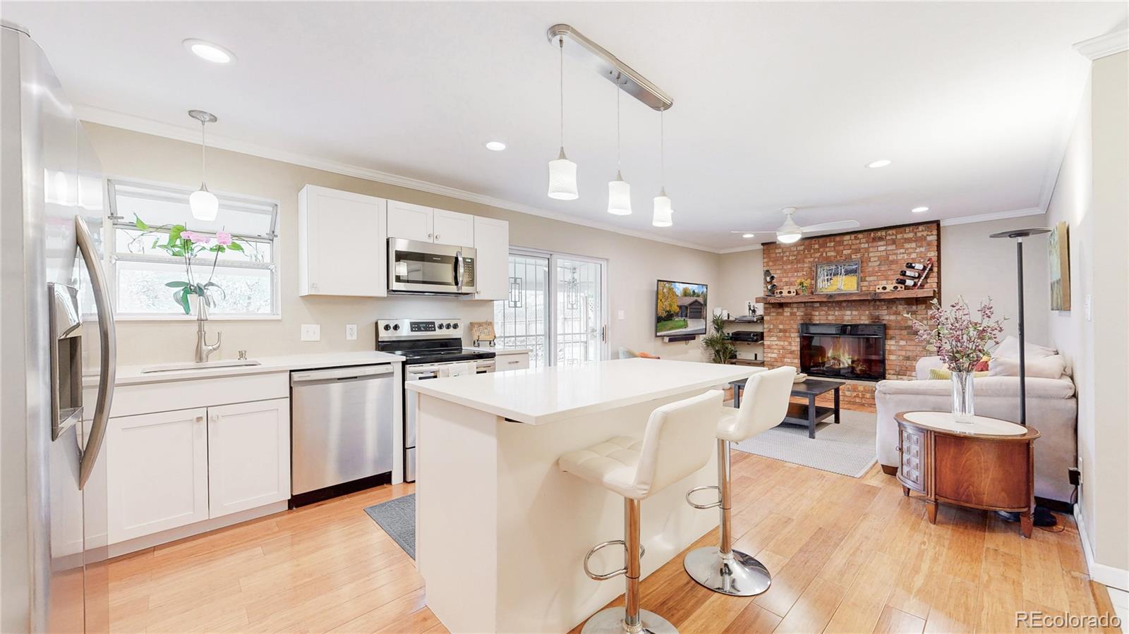 MLS Image #8 for 840  welch street,lakewood, Colorado