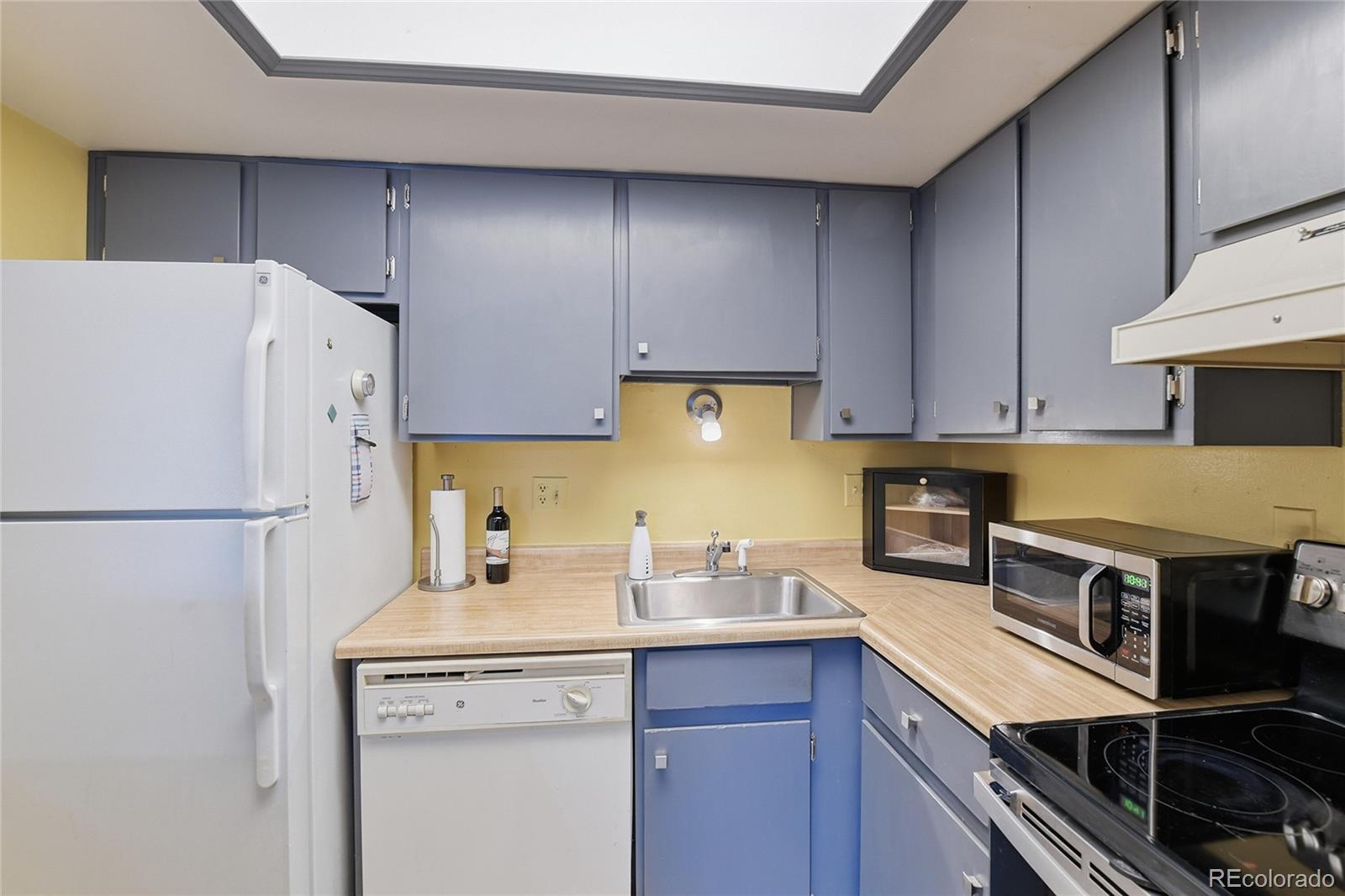 MLS Image #11 for 12470 w nevada place,lakewood, Colorado