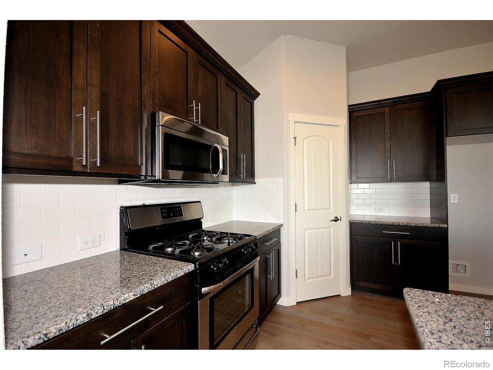 MLS Image #14 for 1145  bitterroot court,johnstown, Colorado