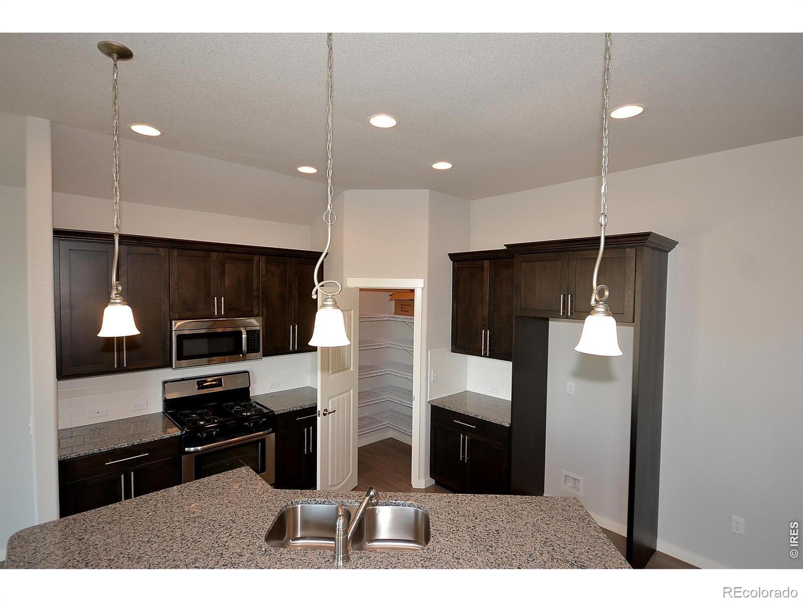 MLS Image #17 for 1145  bitterroot court,johnstown, Colorado