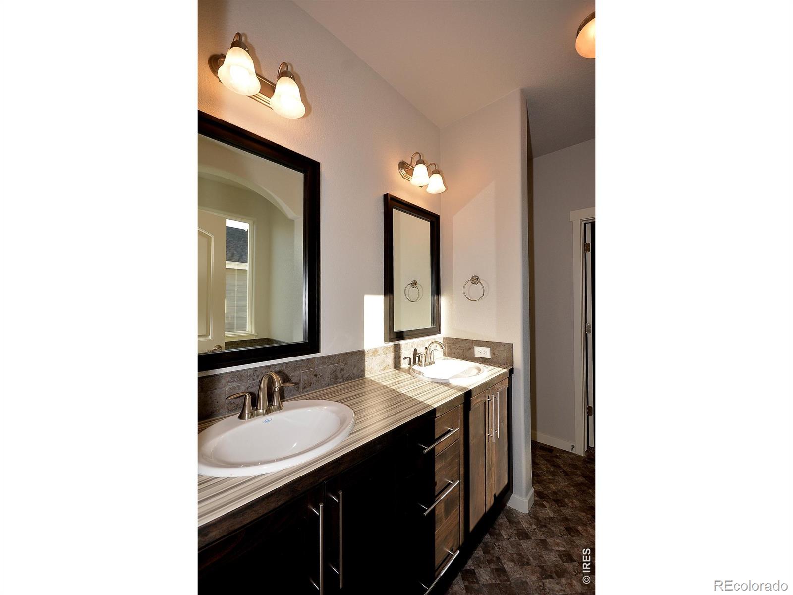 MLS Image #28 for 1145  bitterroot court,johnstown, Colorado