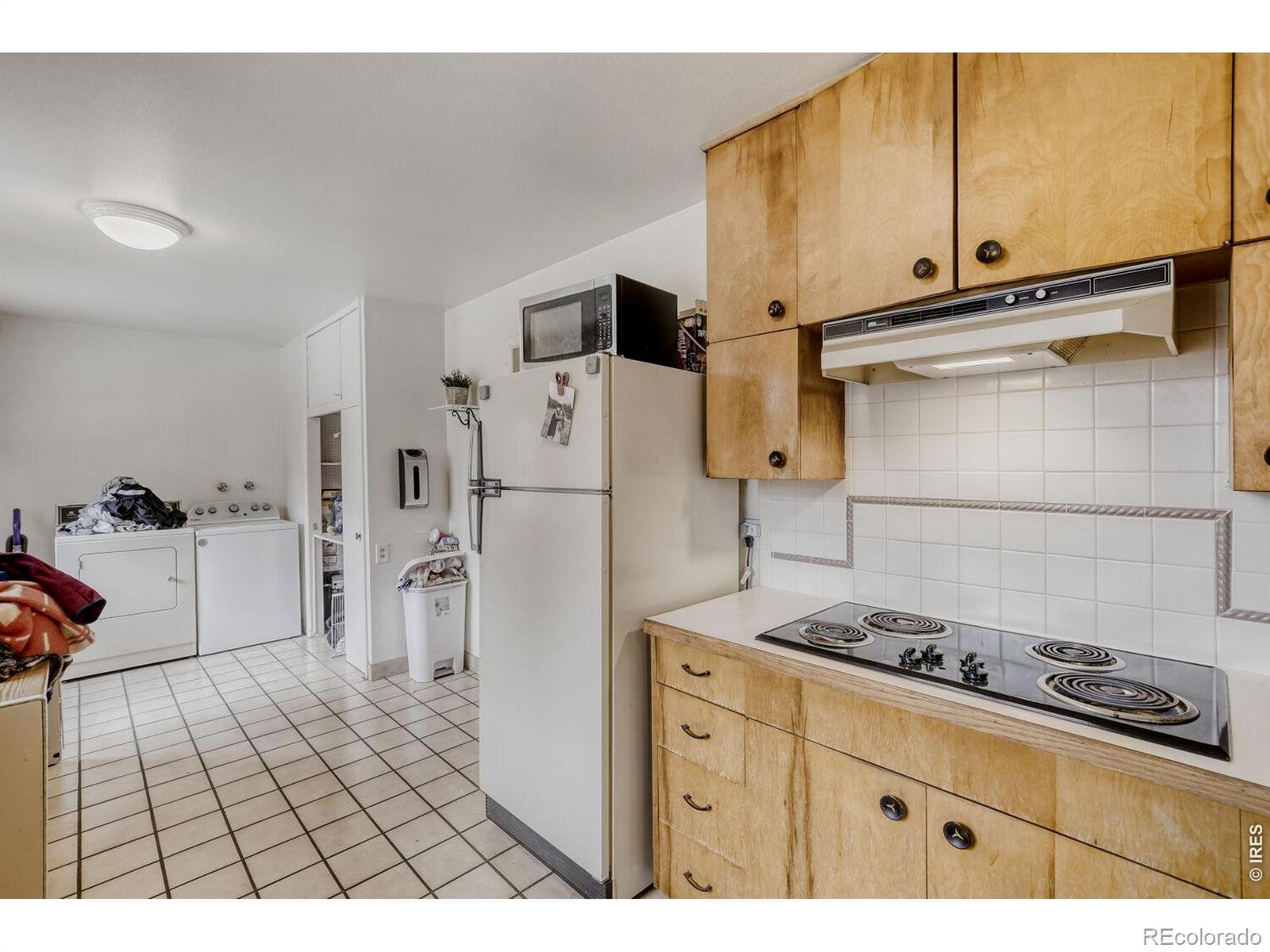 MLS Image #10 for 1937 w lake street,fort collins, Colorado